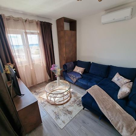 Booking Beautifull Studio Apartment Bell With Balcony And Sea View In زادار المظهر الخارجي الصورة